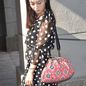 Pochette de soirée personnalisée en toile de style <span class=keywords><strong>bohème</strong></span> pour femmes Sacs de <span class=keywords><strong>mariage</strong></span> à la mode en coton africain imprimé - Product Image 3