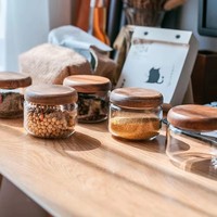 Pot de conservation alimentaire en verre borosilicate de haute qualité avec couvercle en bois, fait main, compatible congélateur, sans BPA, style européen pour la cuisine