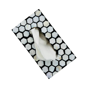 Caja de pañuelos de nácar de alta calidad para restaurantes y hoteles Caja de pañuelos de nácar de tamaño personalizado por FWE - Product Image 1