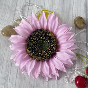 Flores artificiales Longyu Craft, cabezas de girasol grandes de seda, accesorios de decoración para bodas, para el hogar y fondos de eventos. - Product Image 1
