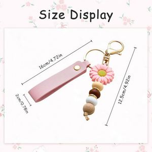 Porte-clés en cuir avec perles marguerites, porte-clés gravé avec un nom, jolis charms pour sacs à main, cadeau de remerciement pour les enseignants - Product Image 3
