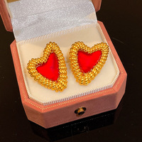 Boucles d'oreilles clous en or vintage en forme de cœur rouge tendance, nouveau design, bijoux de haute qualité pour femmes, cadeau pour anniversaire ou fête