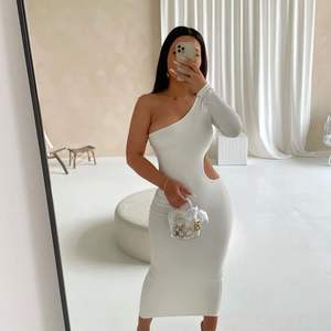 Senza maniche senza spalline scava fuori abiti da sera <span class=keywords><strong>Sexy</strong></span> nero <span class=keywords><strong>Sexy</strong></span> Women Party Dress <span class=keywords><strong>2023</strong></span> Summer Solid Long Dresses - Product Image 1