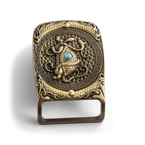 Hebilla de Cinturón Clásica Antigua de Latón con Grabado Personalizado - Product Image 4