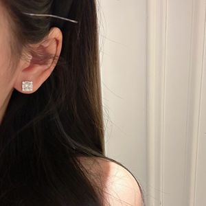 Pendientes de Lujo Wenchi Princess Fang, Plata de Ley S925, Elegantes con Diamantes y Ópalo, Estilo Clásico Envolvente, Tentación Exclusiva - Product Image 2