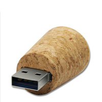 Logo personnalisé en gros 2.0 3.0 clé USB 4GB 8GB 32GB 16GB 64GB 128GB 256GB clé USB avec forme de bouteille de souhait