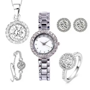 महिलाओं घड़ी कंगन लक्जरी हीरा चांदी देवियों कलाई घड़ी के लिए चुंबकीय महिलाओं कंगन घड़ी महिला घड़ी Relogio Feminino