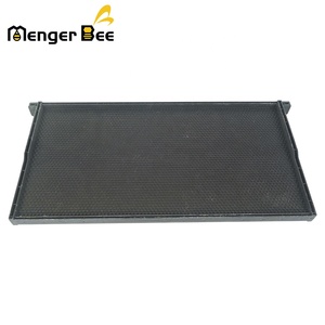 Nuevo Marco de Colmena Langstroth Negro FR-7 de Grado Alimenticio, Diseño de una Pieza de Plástico/Metal/Bambú, No Requiere Ensamblaje - Product Image 6