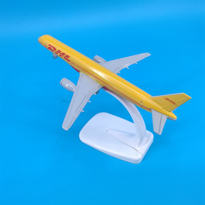 โมเดลเครื่องบิน DHL Cargo Boeing <span class=keywords><strong>B757</strong></span> ขนาด 16 ซม. สเกล 1/300 ทำจากโลหะผสม พร้อมฐานตั้งโชว์ - Product Image 5