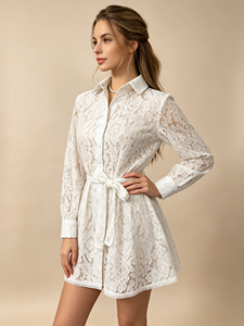 Robe chemise en dentelle blanche pour femme, manches longues, col boutonné, mini-robe avec lien à nouer - Product Image 2