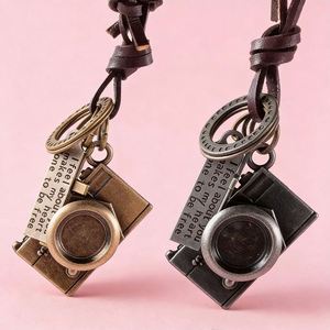 Collana Punk in Lega con Piuma Intrecciata, Ciondolo a Croce e Ala d'Angelo Placcato Bronzo Antico per Uomini e Ragazzi, per Feste - Product Image 5