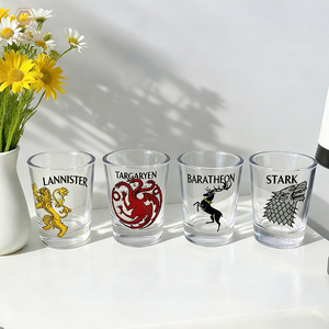 Jeu de 4 verres à liqueur personnalisé <span class=keywords><strong>Game</strong></span> <span class=keywords><strong>of</strong></span> <span class=keywords><strong>Thrones</strong></span> 60ml 2oz <span class=keywords><strong>verre</strong></span> à liqueur Baijiu <span class=keywords><strong>verre</strong></span> à liqueur vierge cadeau souvenir - Product Image 2