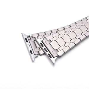 JAETIUM Correa de Reloj de Titanio de Lujo para Apple Watch Ultra, Cierre de Mariposa, Correa de Repuesto de Titanio para iWatch - Product Image 3