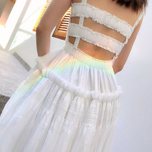 Bettergirl 2024 été nouveau français rétro blanc licou tirer-pli jupe taille longue robe amincissante - Product Image 3