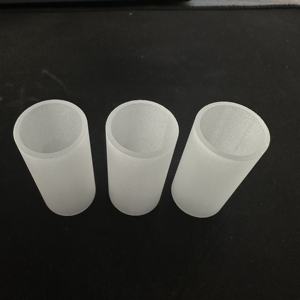 Tubos de Vidro de Quartzo Opaco Fosco de Alta Precisão 99,99% Puro com Diâmetro Pequeno e Serviços de Dobragem e Soldagem - Product Image 1
