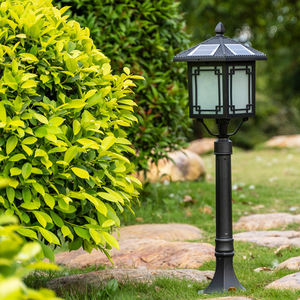 Lámpara de césped clásica para exteriores, luz LED impermeable, hogar eléctrico para Villa, camino, decoración de jardín - Product Image 5