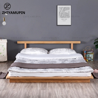 Lit tatami en bois massif Wabi Sabi, profil bas, sommier en frêne avec rail en bois rond pour villa