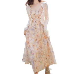 Vestido Floral con Tirantes, Elegante, Sensual y de Alta Calidad para Mujer, a Precio Accesible - Product Image 1