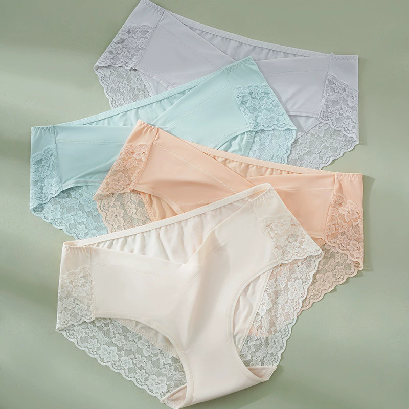 Lace-Trim Low-Rise Maternity Brief (9211): back view showing seat coverage and waistband