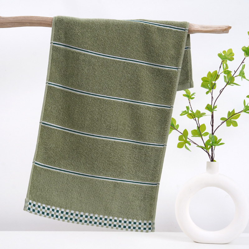 Serviette à carreaux classique [vert foncé]