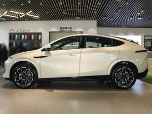 XPeng G6 2025 Max Tech 625km Fastback SUV Véhicule Électrique Intelligent Technologie Avancée Cabine Confortable Conduite Fluide pour Usage Urbain - Product Image 4