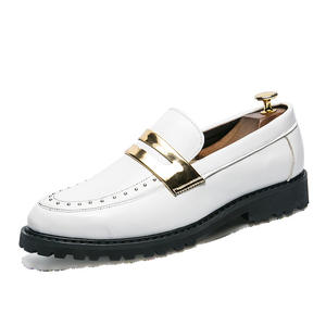 Zapatos de Cuero Clásicos Formales de Negocios para <span class=keywords><strong>Hombre</strong></span>, Estilo Británico Oxford, <span class=keywords><strong>Mocasines</strong></span> de Lujo para Fiesta - Product Image 5