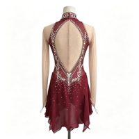 Robe de patinage artistique bordeaux à col halter et décolleté en V, ornée de strass faits à la main, dos ouvert, pour adultes et enfants