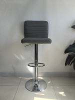 Chaise de bar haut de gamme avec dossier, pivotante, réglable en hauteur, sans accoudoirs, structure métallique, base ronde sur piétement