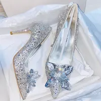 2022 cenerentola punta a punta fiore di cristallo Stiletto tacchi alti signore strass d'oro scarpe da sposa di lusso