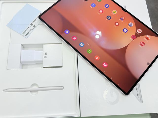 S10 Ultra 10.1inch Tablet Octa Core 11200mAh Battery 13MP Camera One UI S PEN 6GB Android 14 WIFI