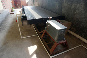 Mini Copper Gold Ore Separation <strong>Vibration</strong> Gold Concentrator 6s <strong>Shaker</strong> <strong>Table</strong> - Product Image 5
