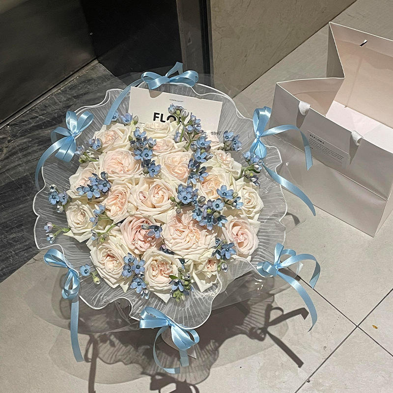 กุหลาบสีน้ำเงิน วินด์ฟอเรสต์ หญ้า-19 ก้าน