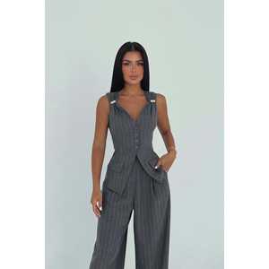 Conjunto de Traje Elegante Gris para Mujer, Trajes de Madera para Mujer - Product Image 2