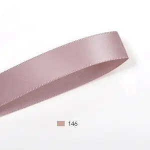 Toptan özel 196 renkler 100 Yard tek yüz düz 1 1/2 inç 100% Polyester ipek saten şeritler 38mm pembe