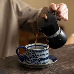 Tasse à café japonaise, tasse à latte, soucoupe en céramique, tasse à expresso, mug à thé original, accessoires variés, esthétique unique, mug à lait pour dégustation - Product Image 3