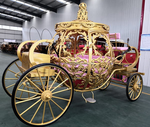 Poupée de <span class=keywords><strong>princesse</strong></span> de chariot de <span class=keywords><strong>cendrillon</strong></span> de citrouille d'or avec le jouet de <span class=keywords><strong>princesse</strong></span> de chariot de citrouille de taille réelle - Product Image 4