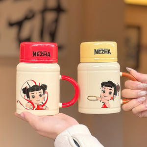 Taza de Cerámica Zuo Mu Little Hero Nezha con Tapa y Asa, a Prueba de Fugas, para Regalos y Uso Doméstico, Primavera 2025 - Product Image 4