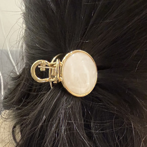 Half Up Hair Clip Faux Pearl 6 Cm Silver Gold Daily Use Hair Ornament - Product Image 3