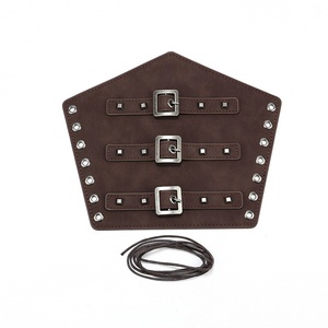 Mới thời trang Thời Trung Cổ da Armor bracer armband ARM Cuff Studs hỗ trợ cổ tay Cosplay Halloween Đạo cụ - Product Image 1