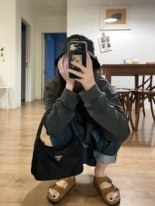 <span class=keywords><strong>Sandali</strong></span> Casual da Donna di Alta Qualità con Doppio Cinturino in Vera Pelle di Lusso e <span class=keywords><strong>Suola</strong></span> in <span class=keywords><strong>Sughero</strong></span> per Esterni 2026 - Product Image 4