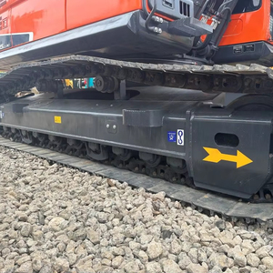 รถขุดดินไฮดรอลิกแบบตีนตะขาบมือสอง รุ่น Doosan Dx225lc-9c ของแท้จากเกาหลี สภาพสมบูรณ์ พร้อมขาย - Product Image 6