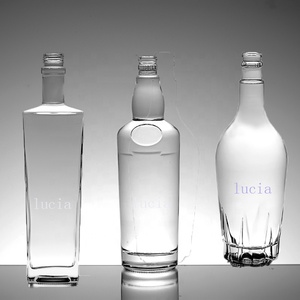 Wodka <span class=keywords><strong>Vodka</strong></span> Rum Whisky Brandy Nhãn Hiệu Riêng Rượu Mạnh Tùy Chỉnh Thiết Kế Hình Dạng Độc Đáo Pha Lê 750Ml Chai Thủy Tinh - Product Image 2