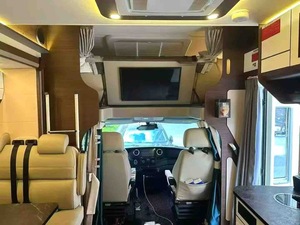 Camping-car avec transmission automatique, norme d'émission Euro VI, moteur diesel 3.0T, batterie embarquée de 10,5 kWh, panneau solaire de 600 W - Product Image 2