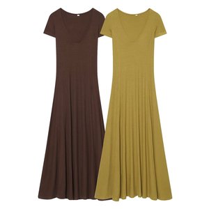Vêtements pour femmes MYST&ZA, nouvelle collection printemps 2026 : <span class=keywords><strong>robe</strong></span> <span class=keywords><strong>longue</strong></span> côtelée élégante et stylée à manches courtes et col en V, 4174038 - Product Image 1