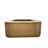 Comptoir de bar personnalisé moderne pour la location de mariages et d'événements, en bois cannelé en forme de U, avec plusieurs modules et un grand espace de rangement