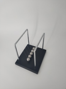 Classic Home Office Decor Fisica <span class=keywords><strong>di</strong></span> <span class=keywords><strong>Newton</strong></span> Culla Balance Balls palla altalena Con Base In Legno - Product Image 5
