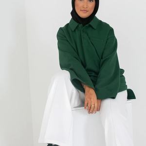 ชุดกีฬาสำหรับสตรีชาวมุสลิม เสื้อโปโลสีเขียว - Product Image 4
