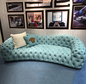 Canapé Chesterfield à boutons tuftés bleu ciel de Style italien Meubles de salon rembourrés confortables faits à la main pour Villa Appartement - Product Image 2