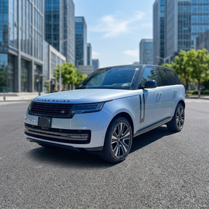 มิ้นท์2025แลนด์ roverz Range roverz P530 SE AWD L SUV - Product Image 4