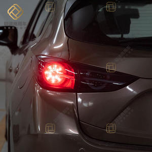 <span class=keywords><strong>Mazda</strong></span> <span class=keywords><strong>3</strong></span> Axela Hatchback <span class=keywords><strong>2014</strong></span>-2019 Luces traseras LED de señal dinámica Nueva condición 12V Accesorio automático inverso con freno rojo transparente - Product Image 2